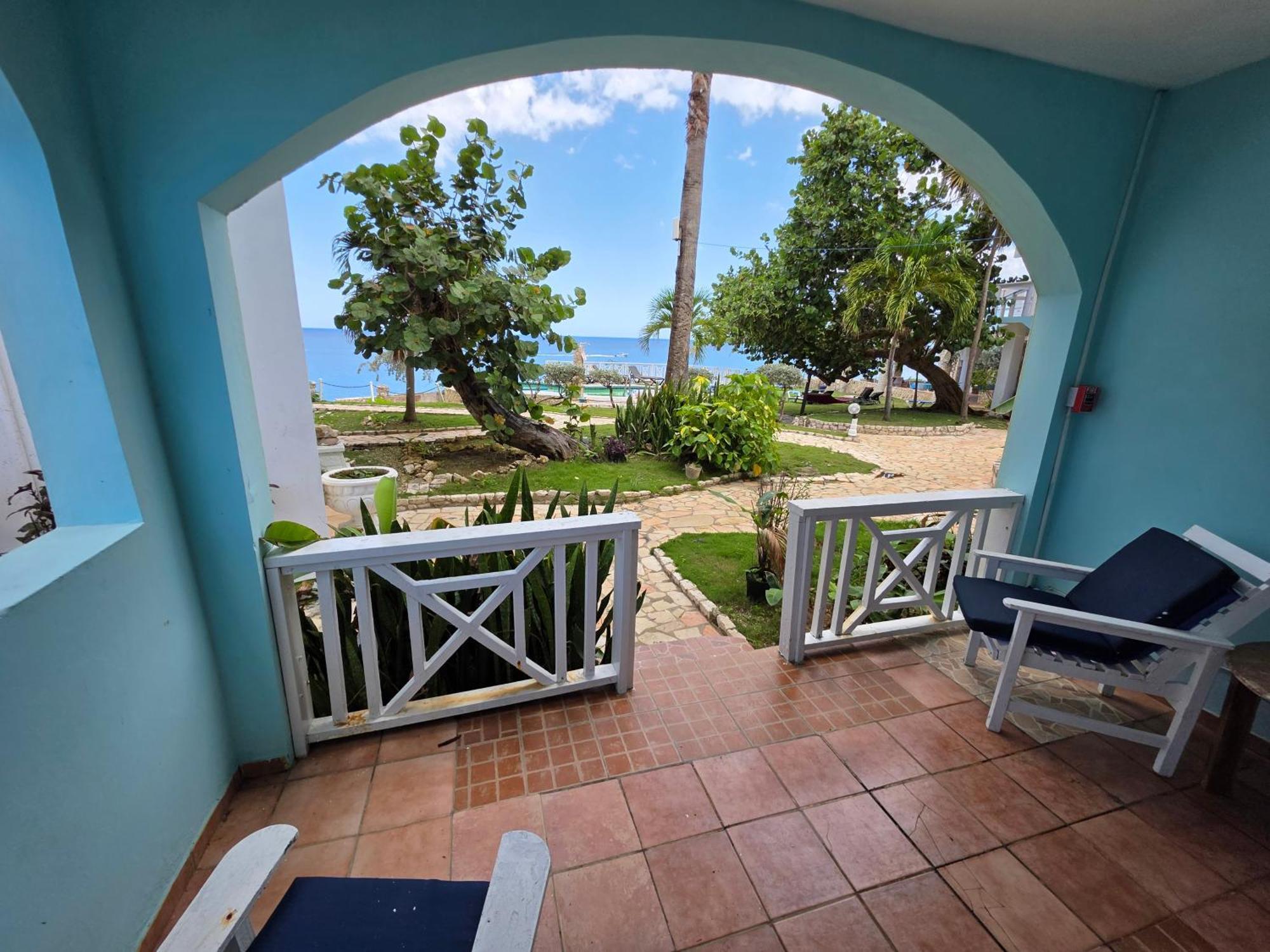 Home Sweet Home Resort Negril Exteriör bild