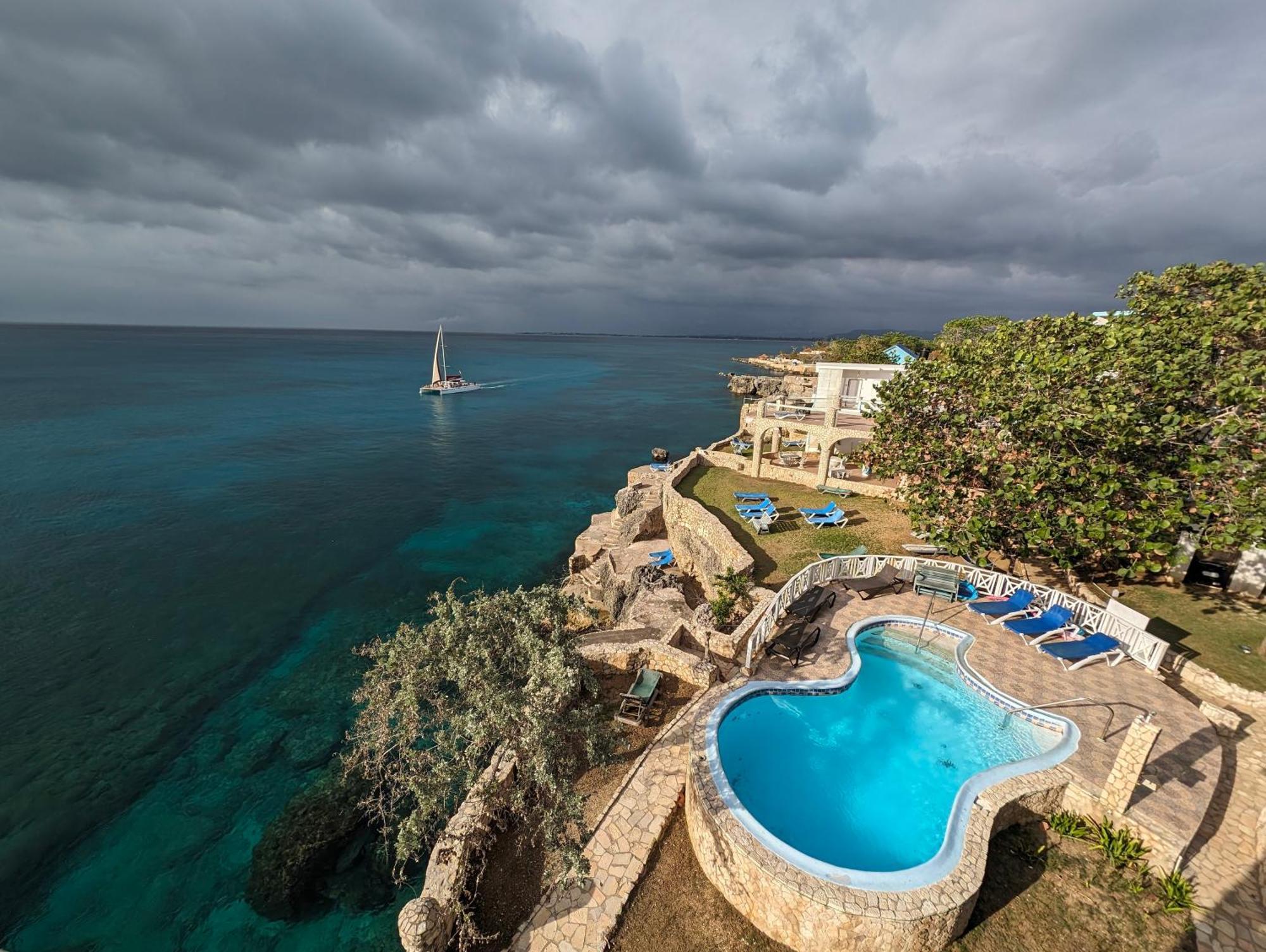 Home Sweet Home Resort Negril Exteriör bild